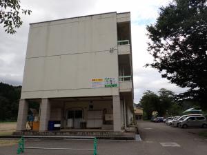 横田小学校校舎
