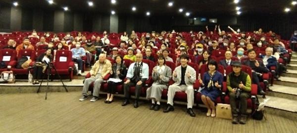 「あいせき列車只見線~ばあちゃんの歌~」上映の写真