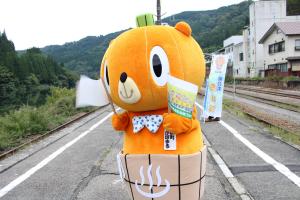 列車を待つかぼまる(1)